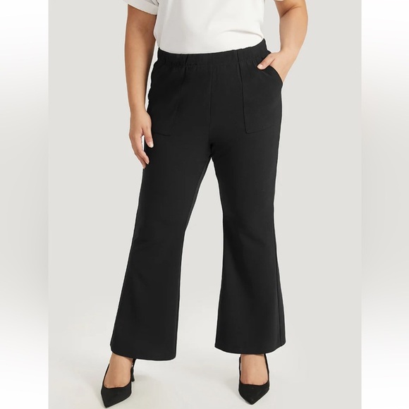 BloomChic Plus Size Solid Pocket Flare Leg Elastic Waist Pants - Picture 1 of 4
